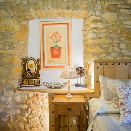 Mas Rabiol -costa Brava-emporda-only Adults Peratallada