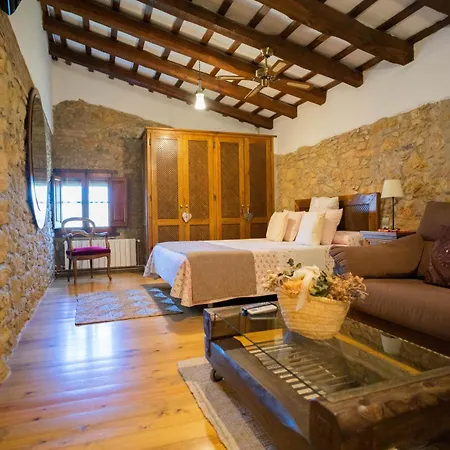 Hotel Mas Rabiol -costa Brava-emporda-only Adults Peratallada